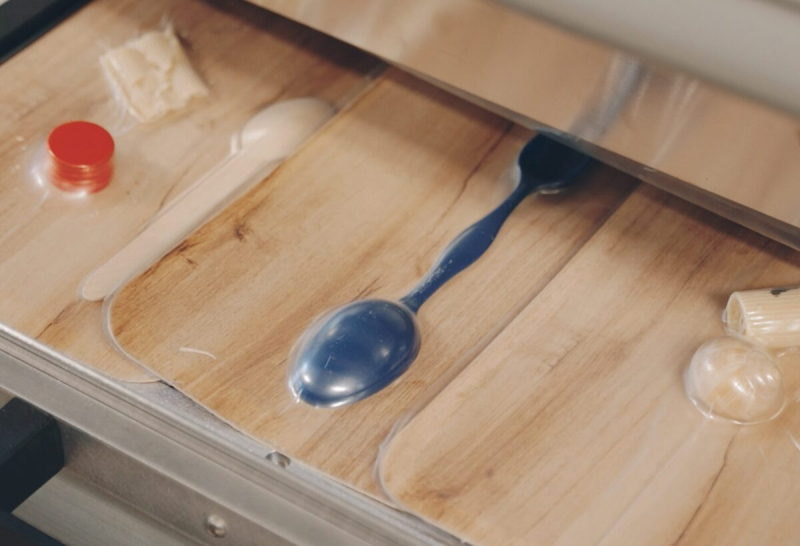 Drošs pārtikas uzglabāšanas piemērs laboratorijā