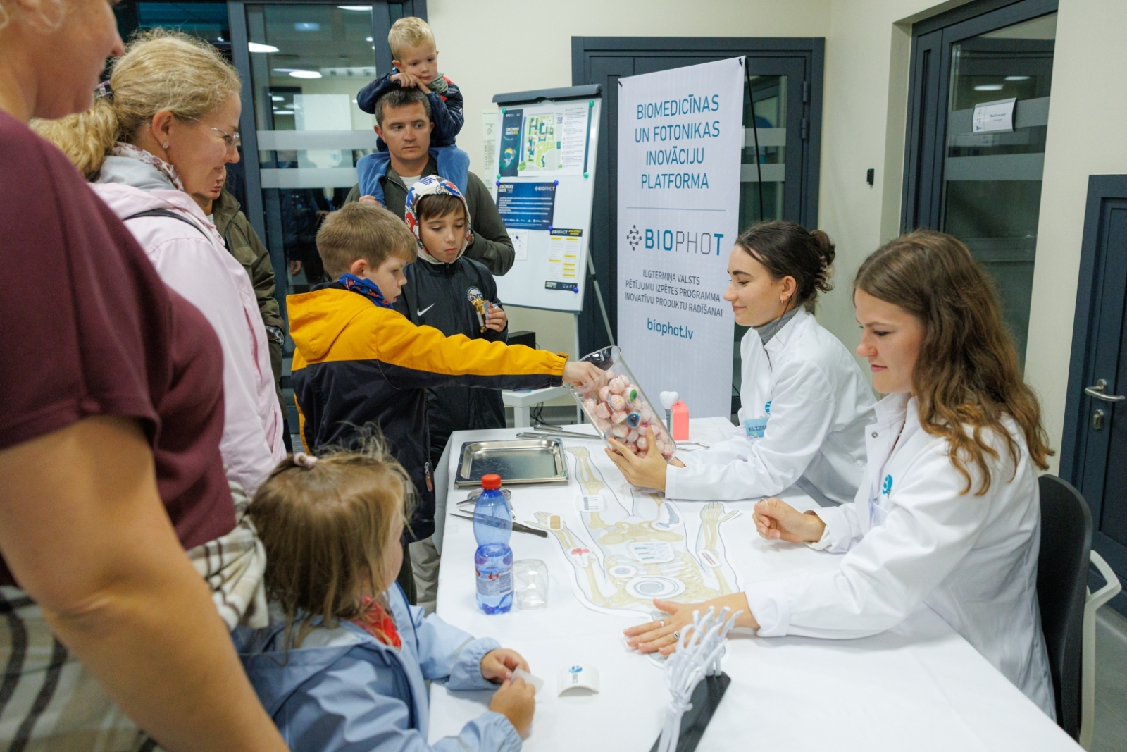 BioPhoT | Zinātnieku nakts 2026