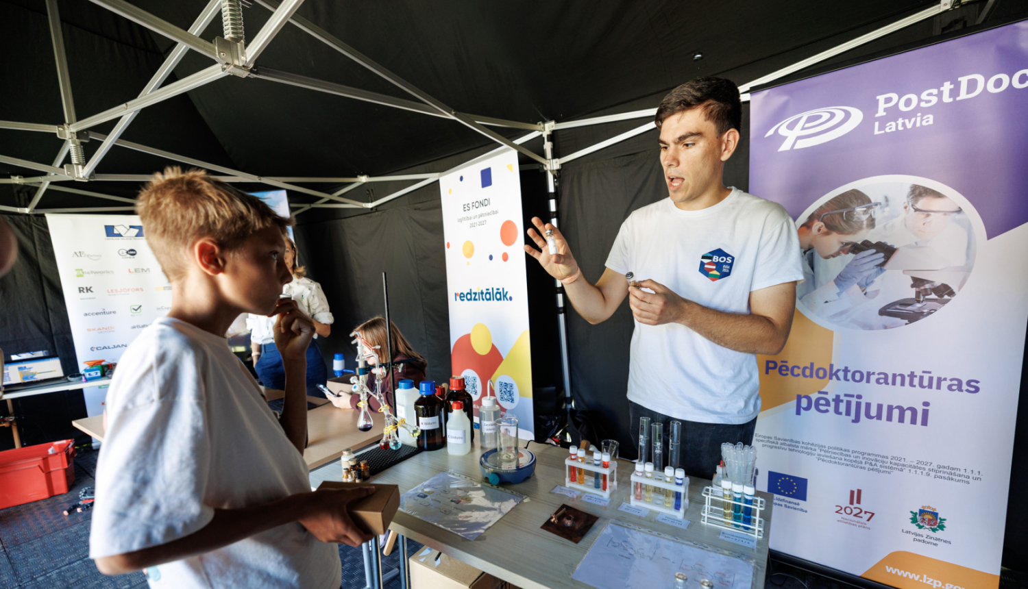 PostDoc pētnieki jauniešu festivālā
