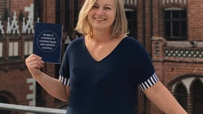 Aija Freimane: Vienīgā dizaina konteksta pētniece Latvijā – pēcdoktorante, kas ar drosmi pārstāv sevi pasaulē