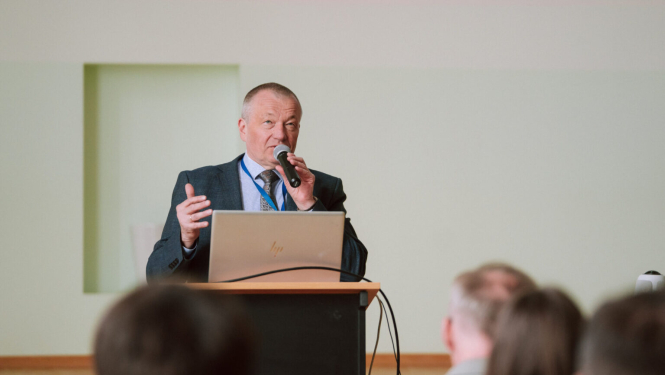 Platformas vadītājs Osvalds Pugovičs