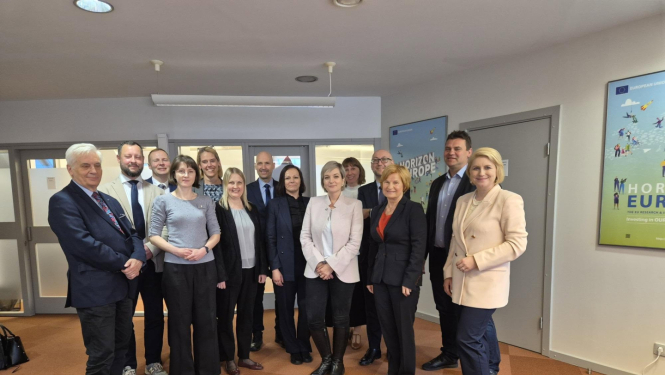 Latvijas Zinātnes padomes komanda ar Polijas Nacionālās pētniecības un attīstības centra pārstāvjiem