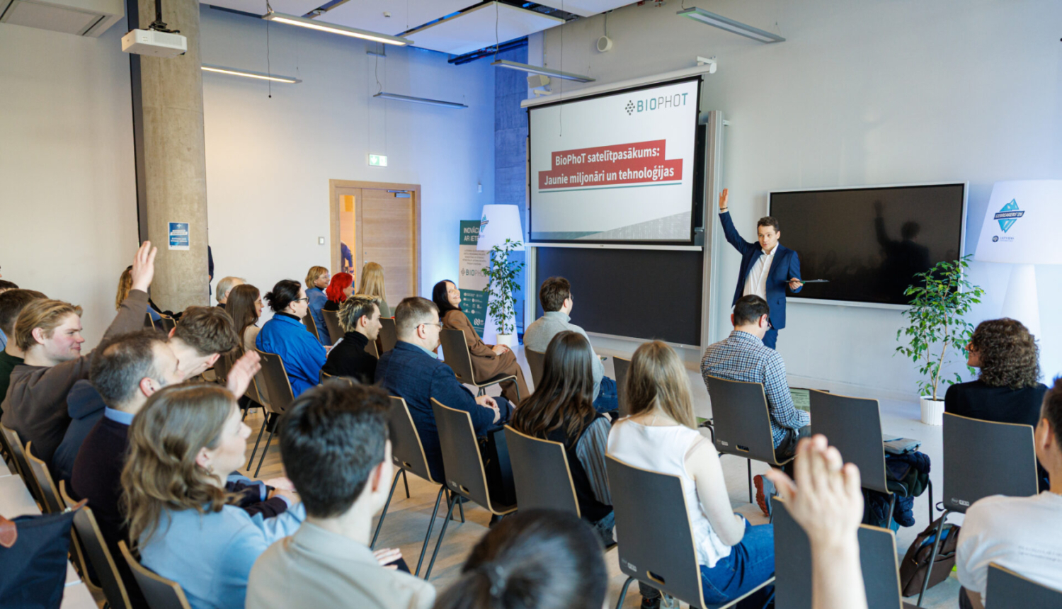 “BioPhoT” Latvijas Universitātes biznesu iespēju festivālā