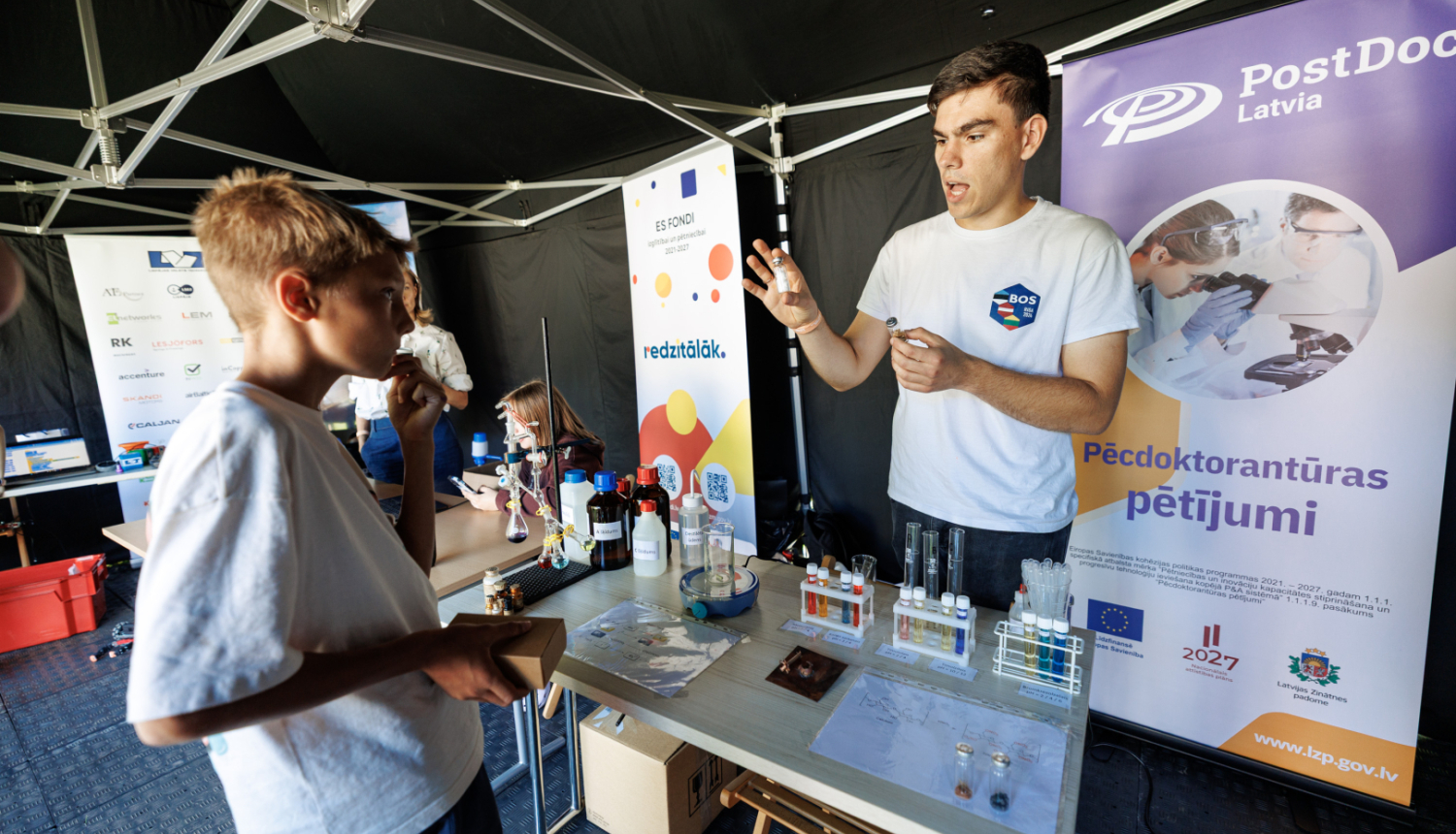 PostDoc pētnieki jauniešu festivālā